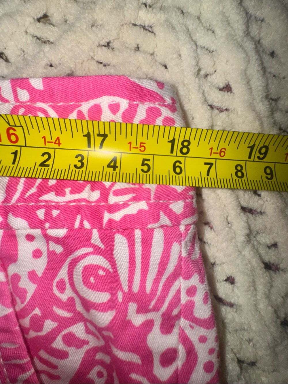 Lilly Pulitzer Buttercup Scalloped Shorts Get Crackin Sea Life Print Size 10 - Picture 9 of 12